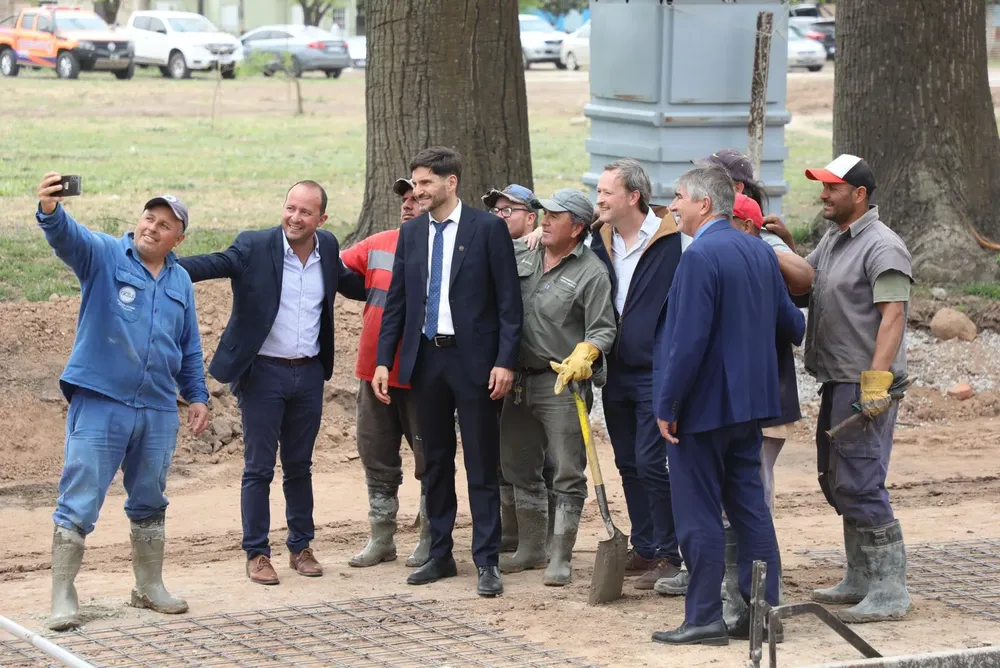 WhatsApp Image 2024-10-01 at 19.21.33 (1)