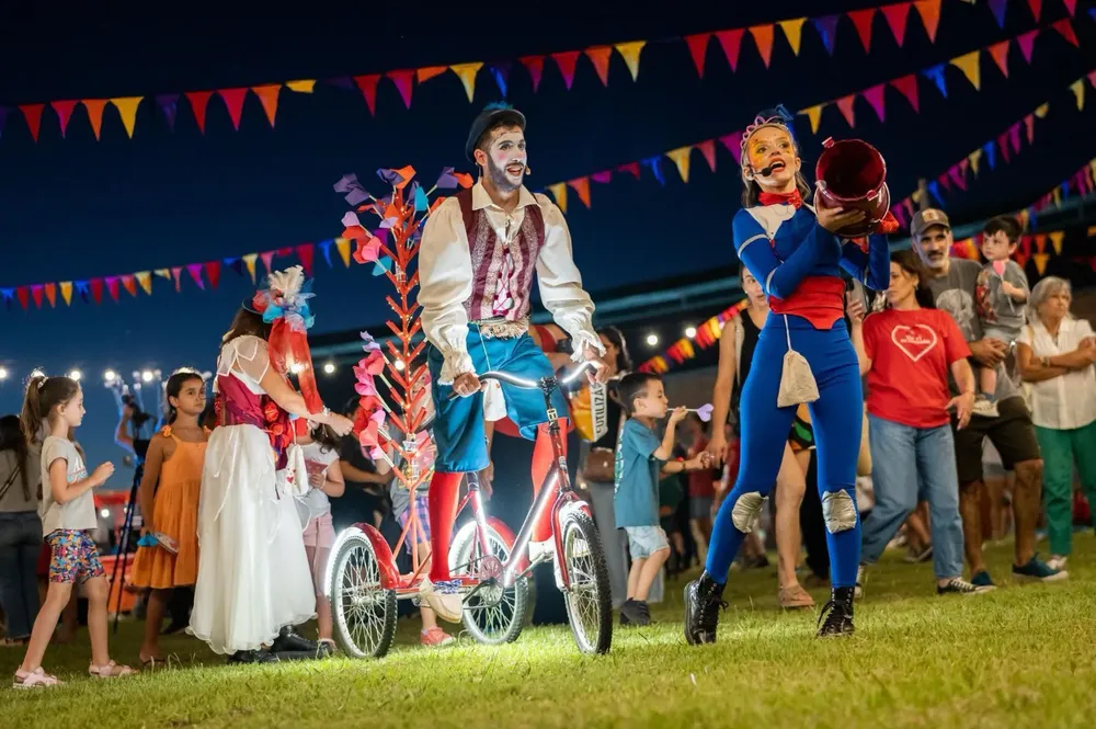 656c5c83-53bd-431c-8f43-a34315c483a7