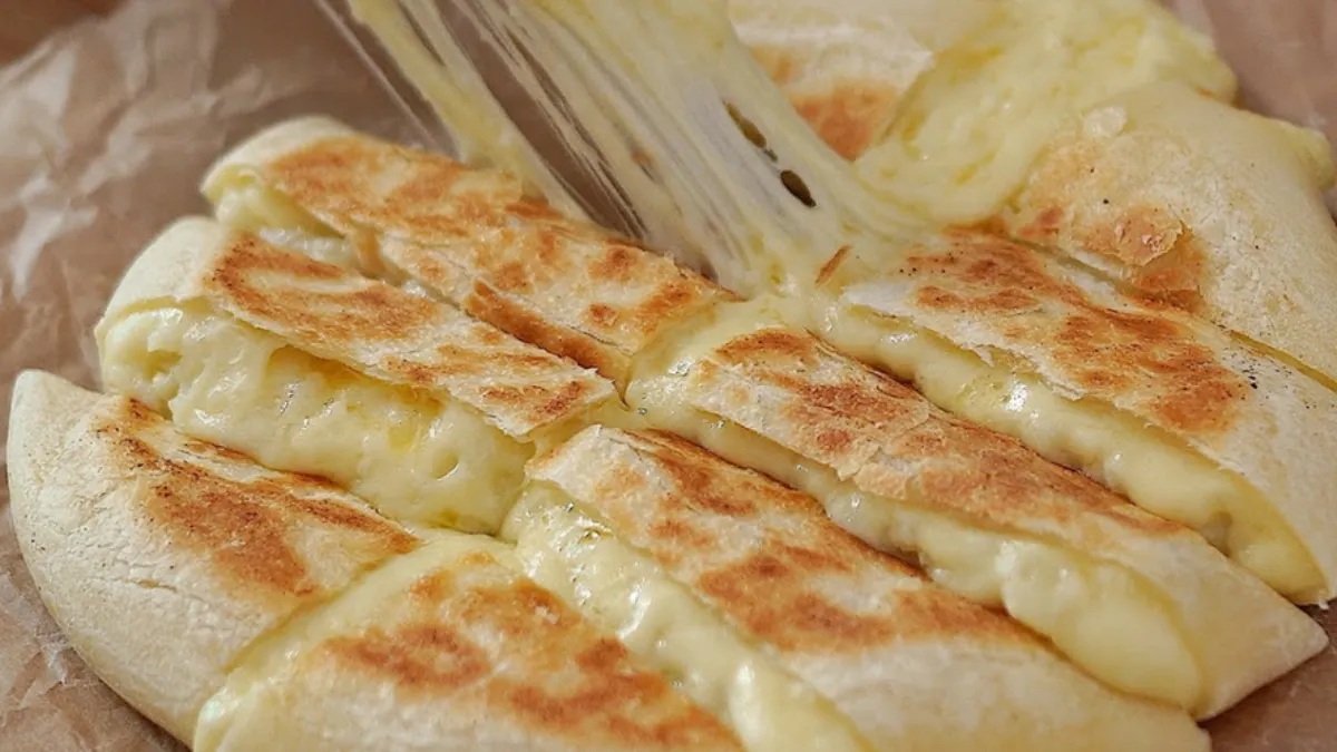 receta-pan-papa-queso-la-sarten