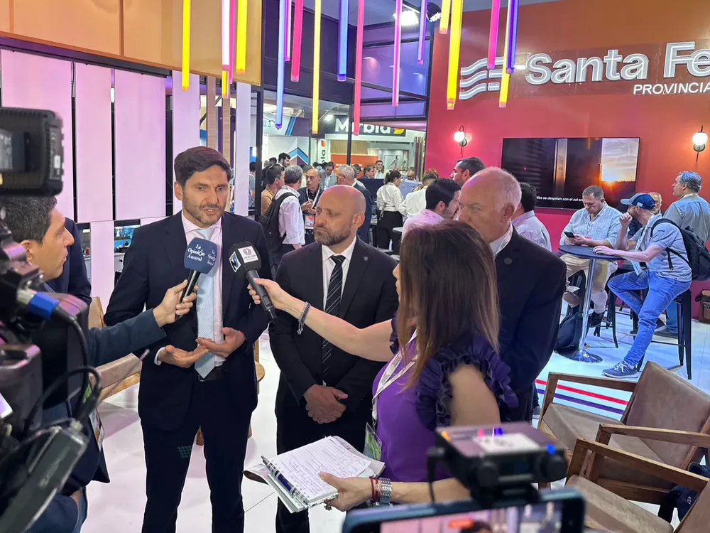 0c3c639a-9867-42d2-99e8-00798516abd6