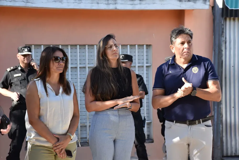 8839d4b9-880f-40b2-bcf3-38cba3b233e7