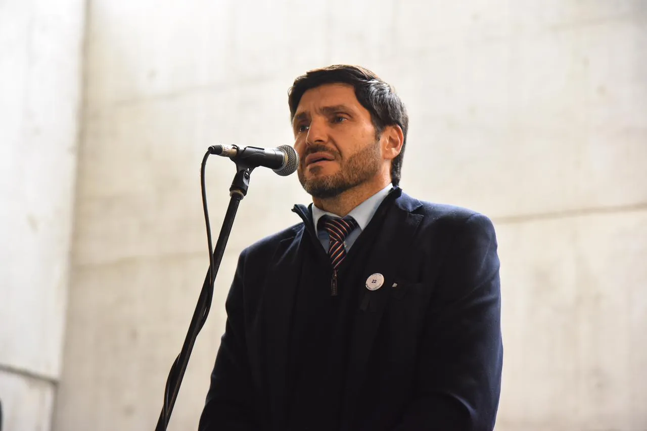 a35ecd8d-3aa4-4dc8-9c20-ce4dacf6c6d1