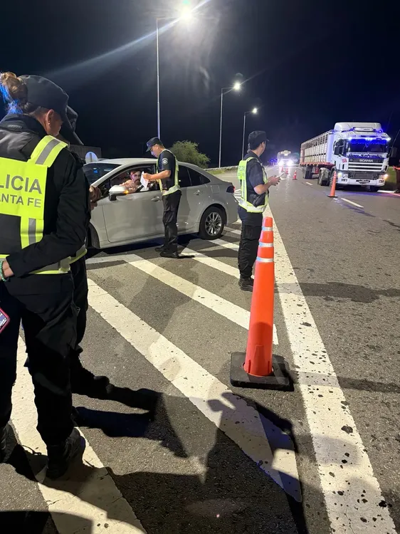 c7664733-b7c9-46f9-9fe4-85547dd67f2a