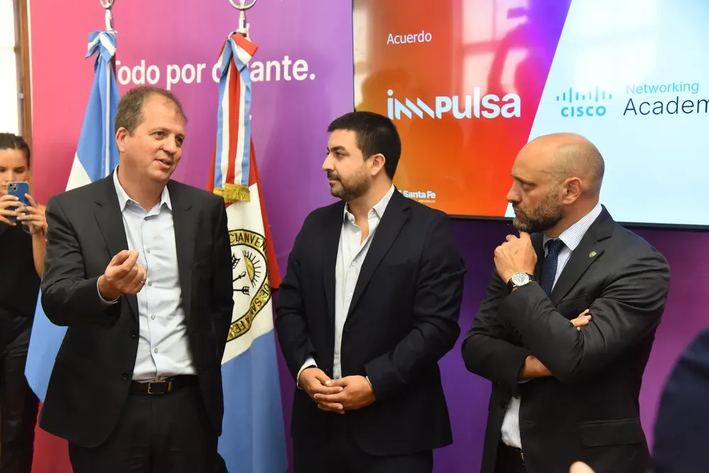 835a951f-caac-4d1c-9ce8-365e99b4cbd2