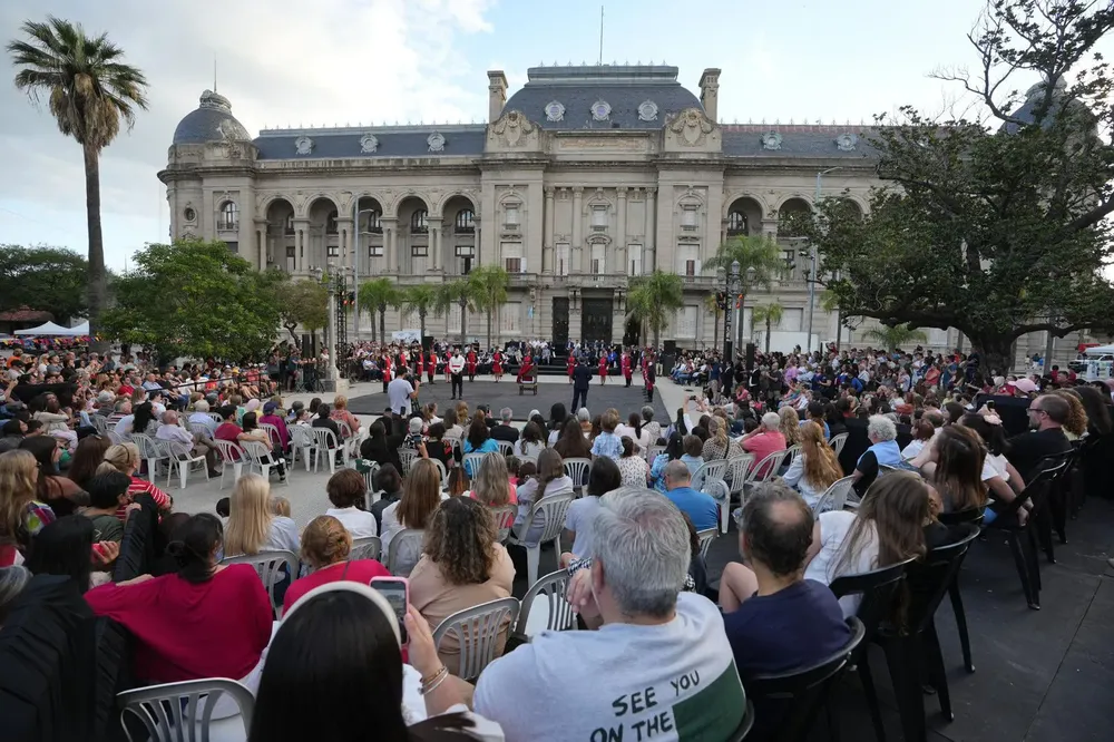 b03839bf-f28b-494d-bcc3-9c5844944b1f