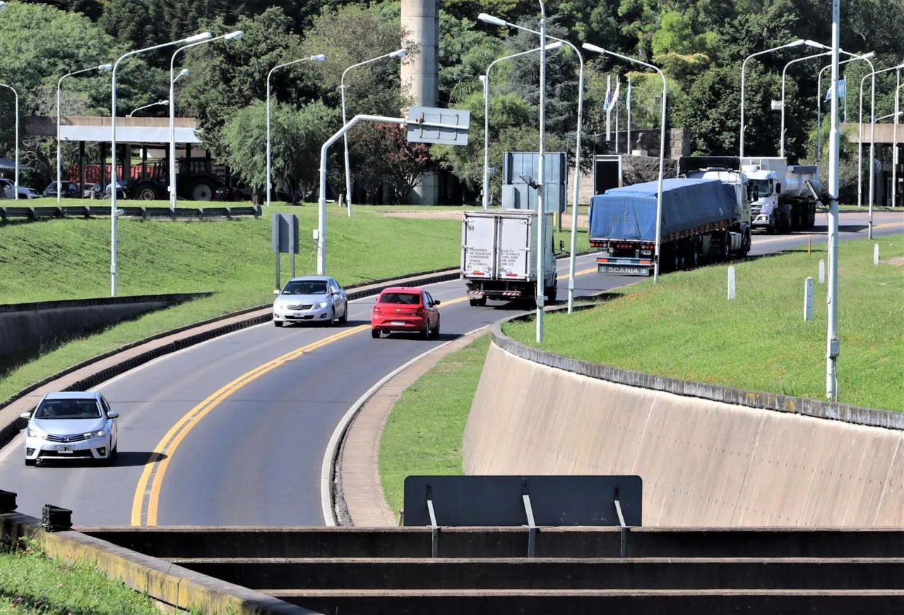 242d616d-3ba7-4be8-bff5-3295eb6bf1b4