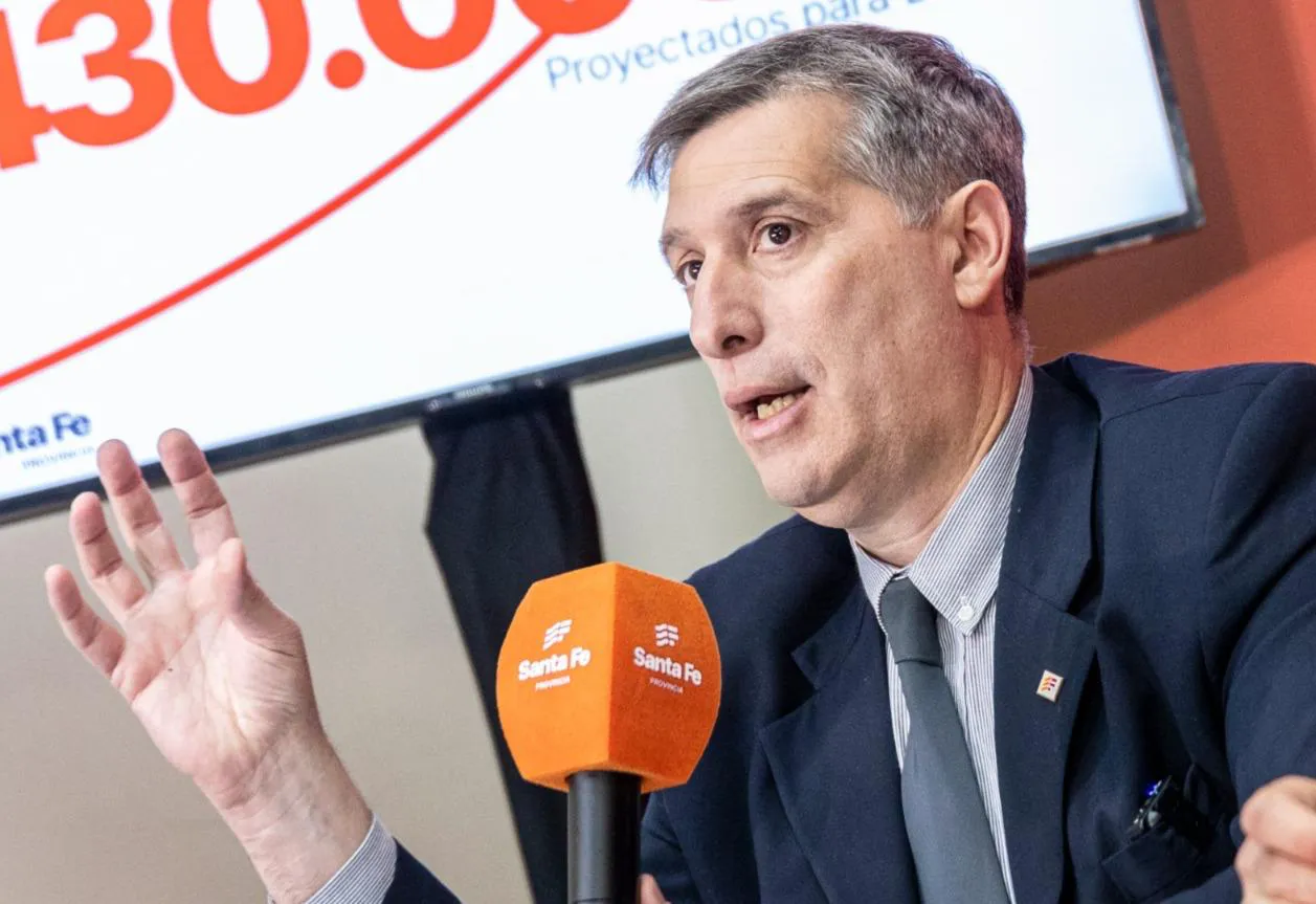 fb70d417-f94e-47da-90ed-d62d6441567c