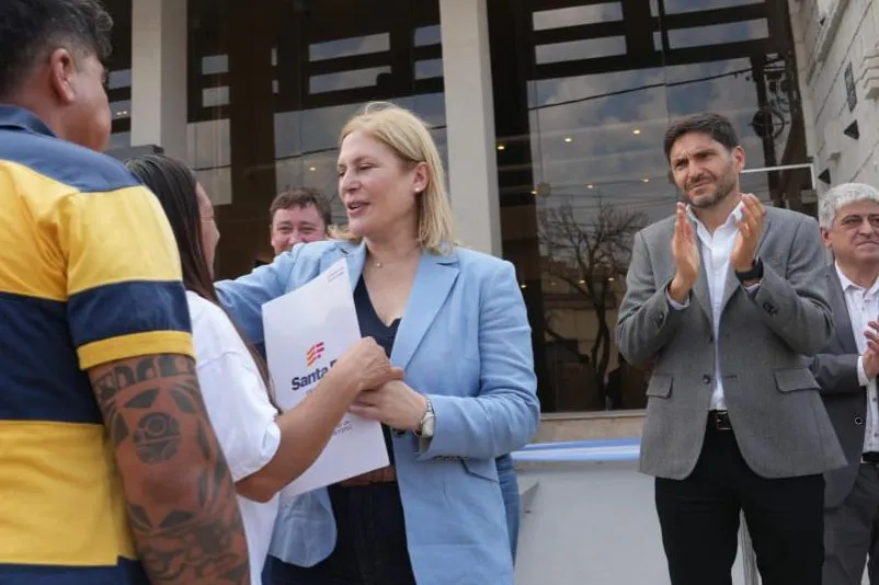 b5df263e-a7c2-4f2d-83ec-3cd0d9a52020