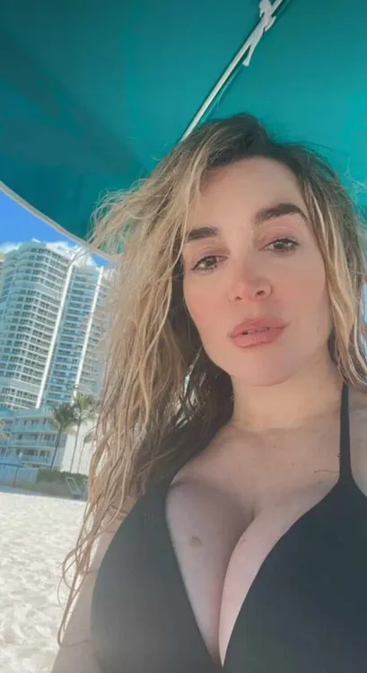 fatima-florez-ultra-hot-su-cuenta-whatsapp-es-javier-milei