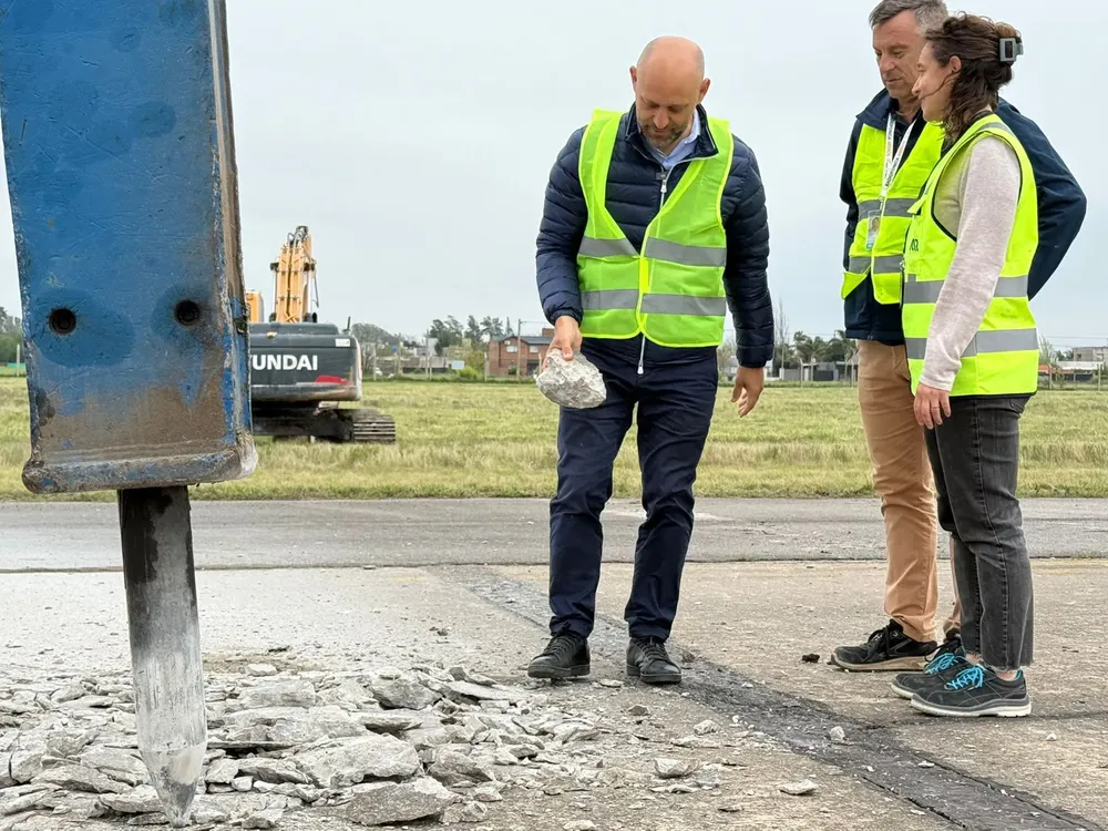 c79f2c87-1723-453b-95f9-e56fd2e016c2