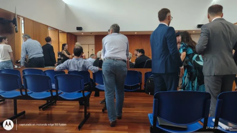 1f960d5b-058e-48bf-aabd-fa05fc02f85f.jpg_1756841869