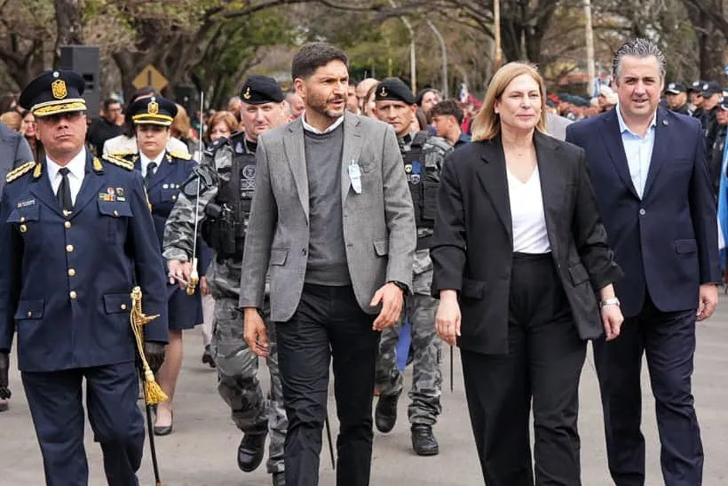 fbf5174d-1dc4-4e52-a19a-ea92e2e1b8f4