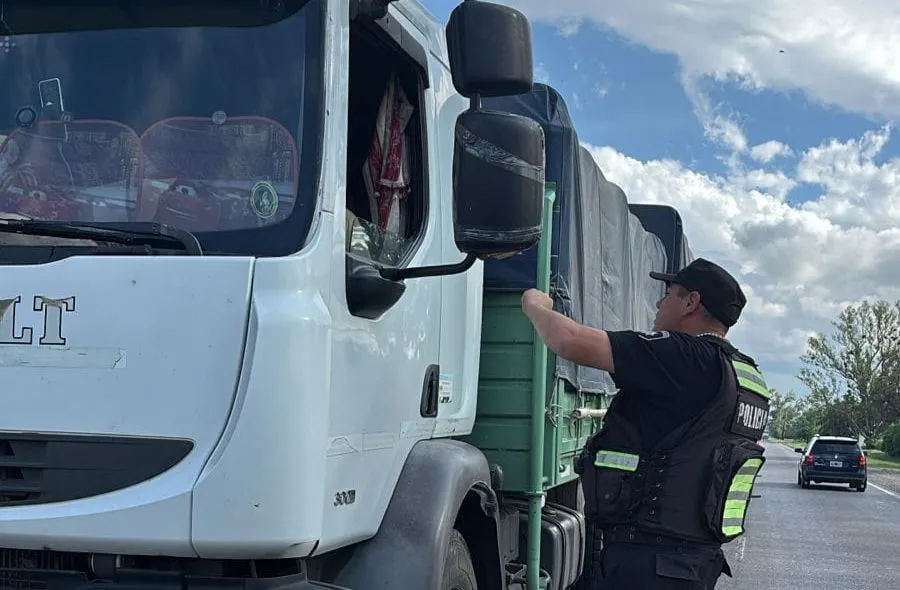 f1cfaf31-2a48-450a-9e21-a8e1243c3f74