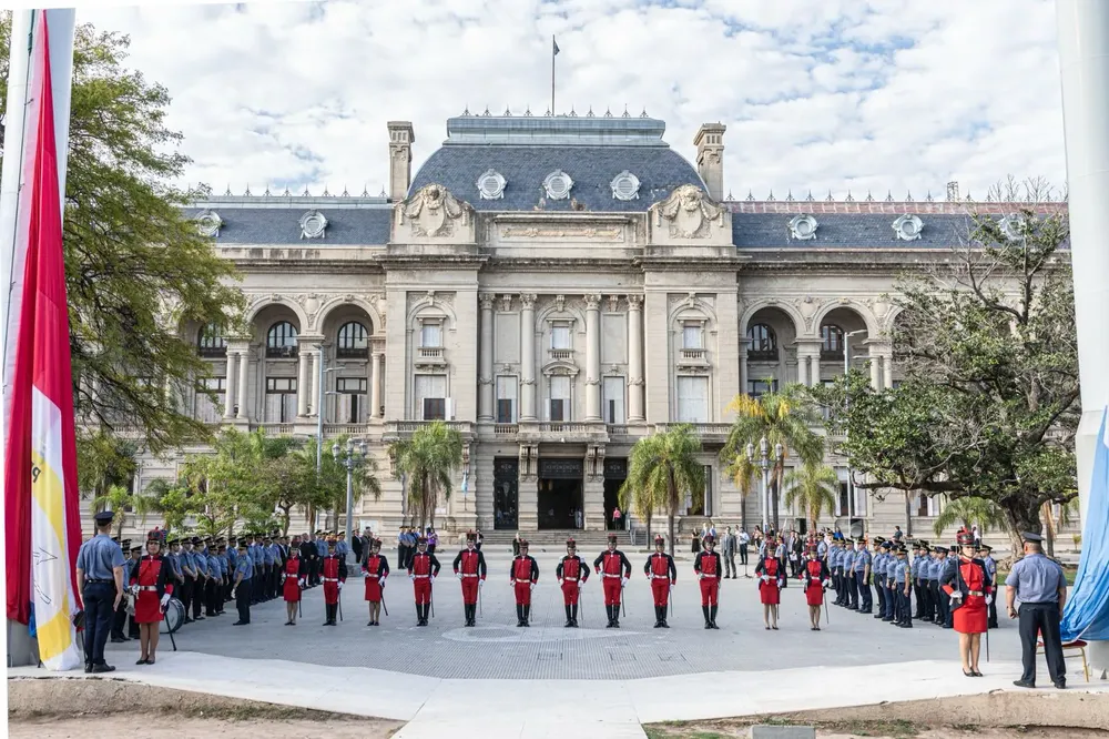 5923be12-75c5-45e3-a75b-e1b9a28854f8